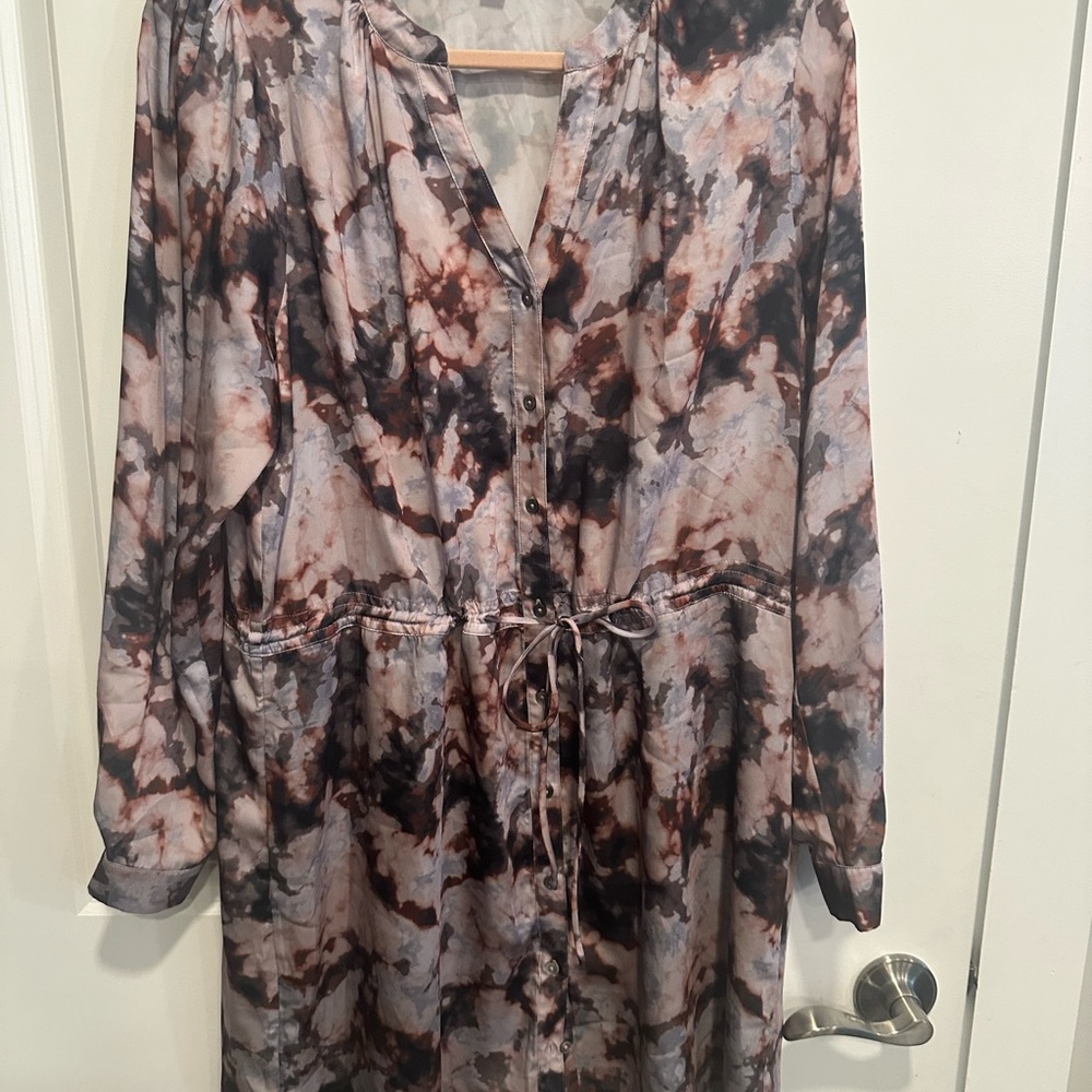 Tie-Dye Long Sleeve Dress